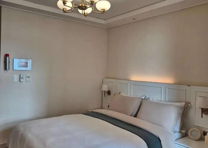 Lumini House Сеул