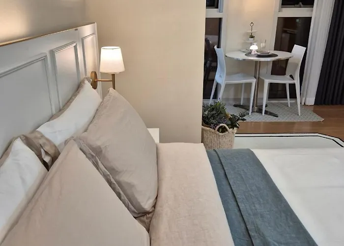 Lumini House Апартаменты *