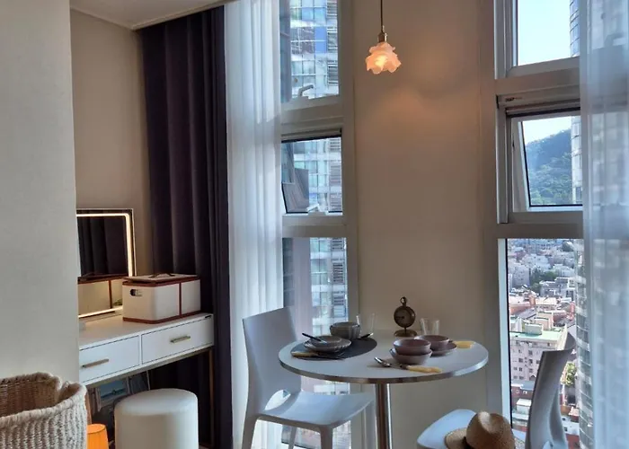 Lumini House Апартаменты *